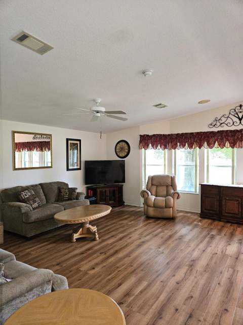 3229 Scarlet Tanager Court, Port St. Lucie FL - photo 11 of 46