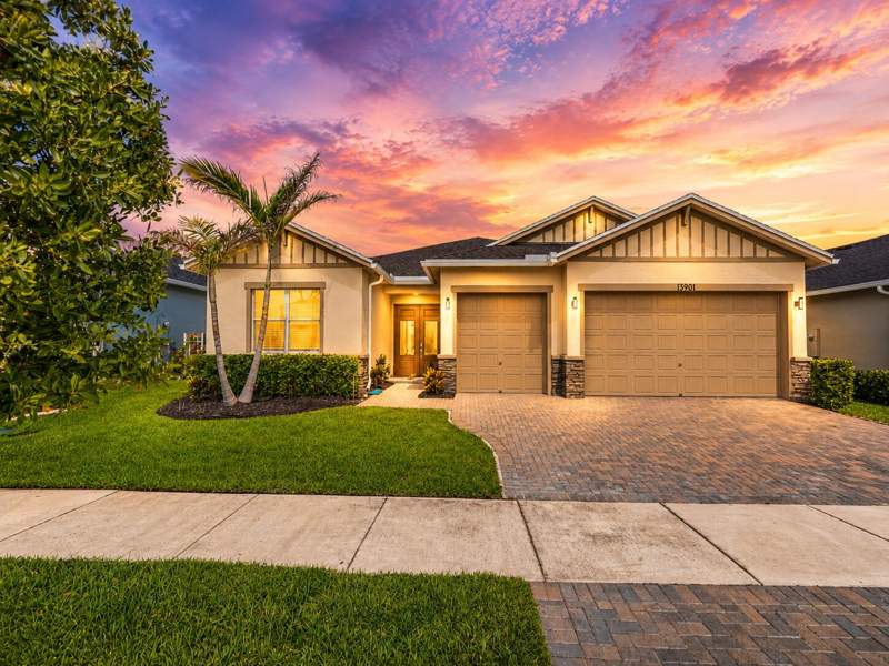 3 bedroom Single Family Residence at 13901 SE Riversway Street, Replat Of Veranda Preserve East, Port St. Lucie — photo 2