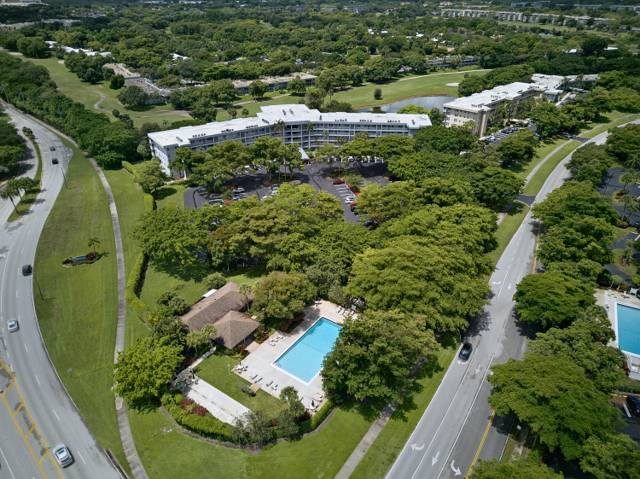 4020 W Palm Aire Drive #106