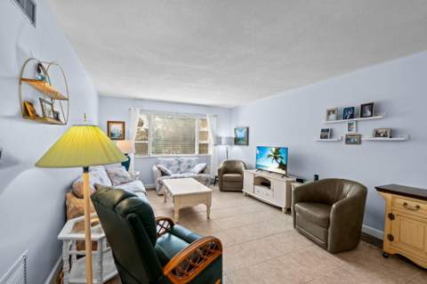 400 S Cypress Road #404, Pompano Beach FL - photo 18 of 40