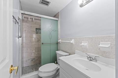 400 S Cypress Road #404, Pompano Beach FL - photo 19 of 40