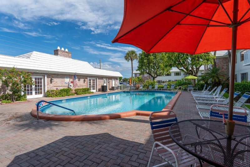 2 bedroom Condominium at 400 S Cypress Road #404, Virginian Apartments, Pompano Beach — photo 2