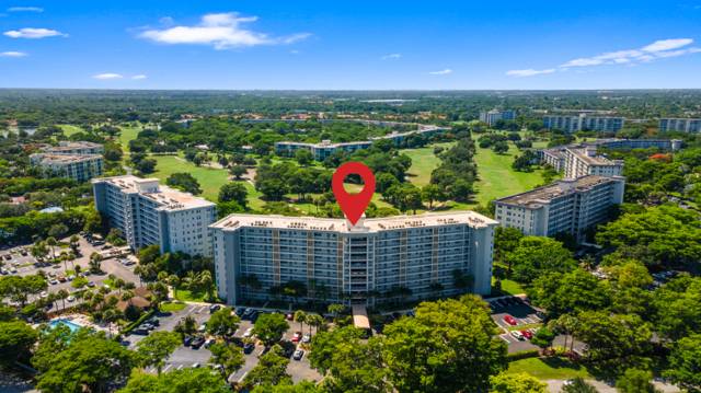 625 Oaks Drive #405