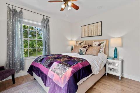 953 39th Court, West Palm Beach FL - photo 15 of 25