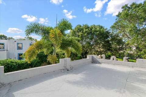 953 39th Court, West Palm Beach FL - photo 17 of 25