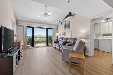 201 Ocean Bluffs Boulevard #5010, Jupiter FL - photo 12 of 82