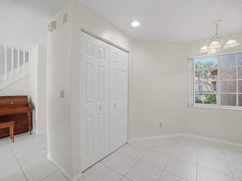 8596 Jade Drive, Tamarac FL - photo 17 of 30