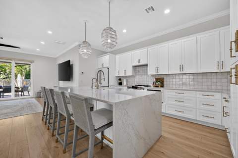 7050 Limestone Cay Road, Limestone Creek FL - photo 15 of 32