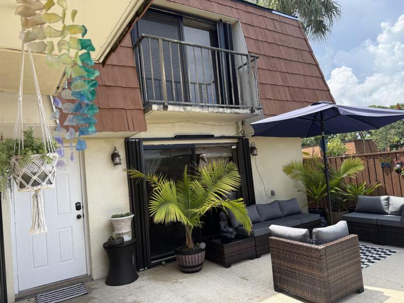 2 bedroom Townhouse at 310 Buttonwood Lane #B, Chalet 4 3, Boynton Beach — photo 2