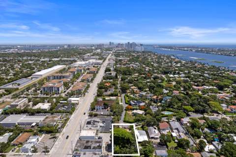 330 Marlborough Place, West Palm Beach FL - photo 8 of 9