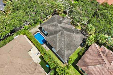 3348 Oak Hill Street, Fort Lauderdale FL - photo 8 of 66