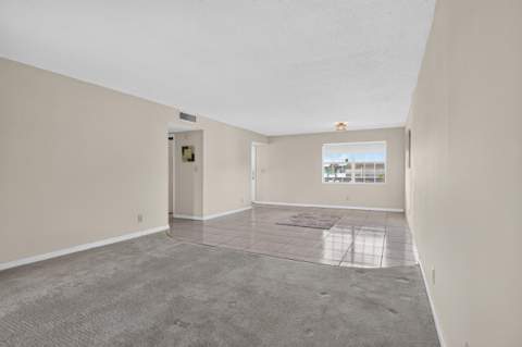 4140 NW 44th Avenue #411, Lauderdale Lakes FL - photo 11 of 42