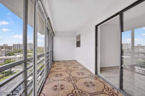4140 NW 44th Avenue #411, Lauderdale Lakes FL - photo 14 of 42