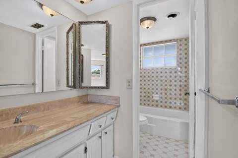 4140 NW 44th Avenue #411, Lauderdale Lakes FL - photo 22 of 42