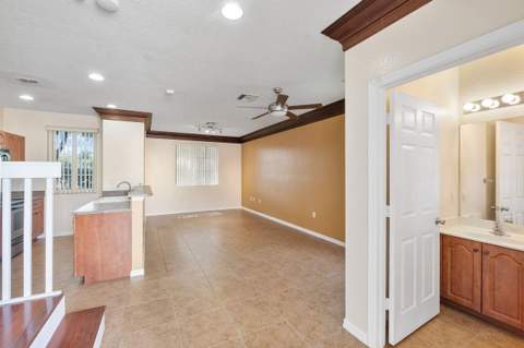 1912 SW 60th Avenue, North Lauderdale FL - photo 7 of 27