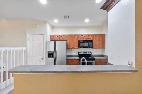 1912 SW 60th Avenue, North Lauderdale FL - photo 12 of 27
