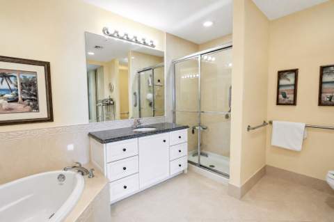 21 Harbour Isle Drive #Ph02, Fort Pierce FL - photo 9 of 36