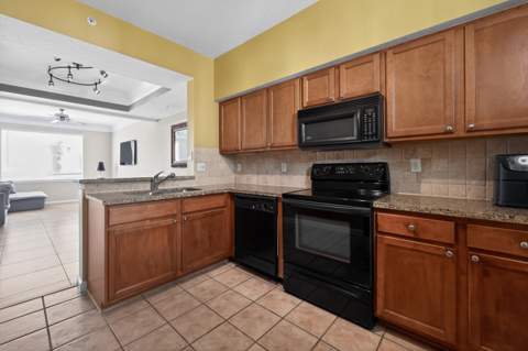 156 Aragon Way, Jupiter FL - photo 11 of 30