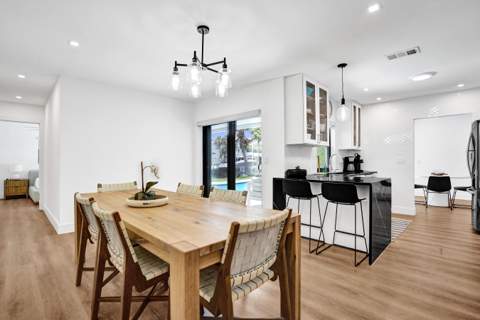 933 Banyan Drive, Delray Beach FL - photo 13 of 62