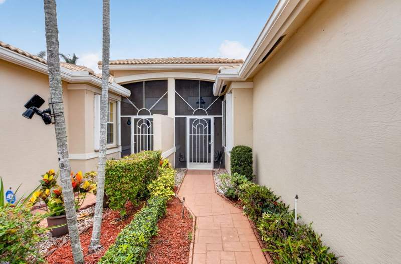 3 bedroom Villa at 10632 Royal Caribbean Circle, Majestic Isles 3, Boynton Beach — photo 4