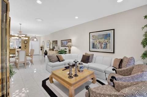 10632 Royal Caribbean Circle, Boynton Beach FL - photo 23 of 58