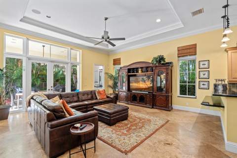 1232 Seaspray Avenue, Delray Beach FL - photo 12 of 57