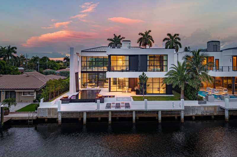 5 bedroom Single Family Residence at 1670 E Terra Mar Drive, Terra Mar Island Estates , Lauderdale-By-The-Sea — photo 1