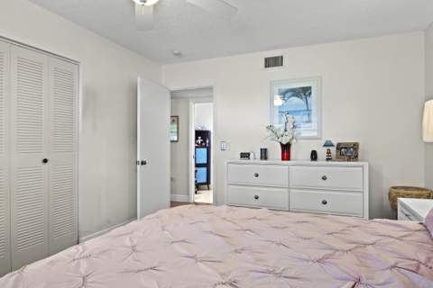 5078 Lakefront Boulevard #D, Delray Beach FL - photo 18 of 32