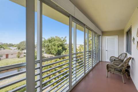 2606 Garden Drive #305, Lake Worth FL - photo 22 of 24