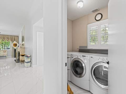 1750 W Oak Knoll Circle, Davie FL - photo 19 of 26