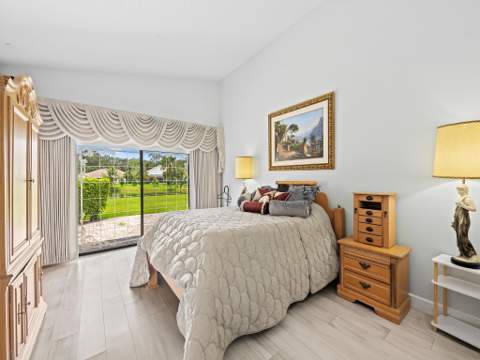 1750 W Oak Knoll Circle, Davie FL - photo 23 of 26