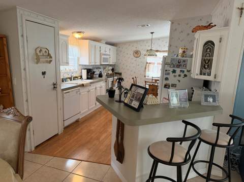 2141 SW 87th Terrace, Davie FL - photo 9 of 14