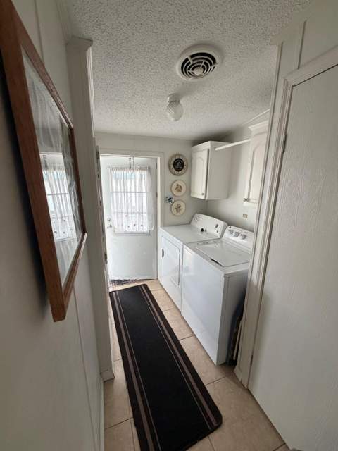 2141 SW 87th Terrace, Davie FL - photo 6 of 14