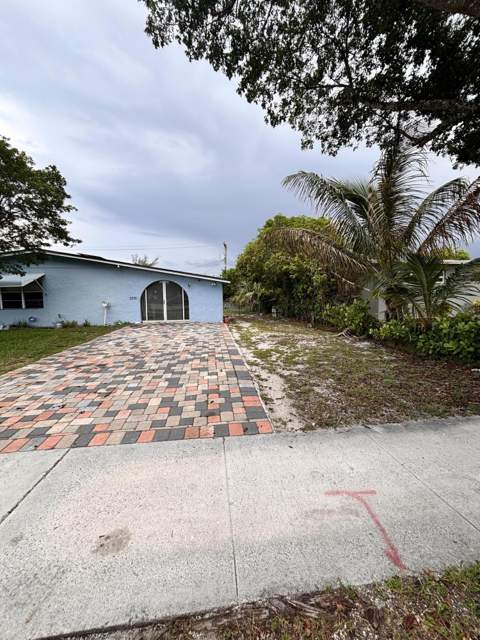 1310 Palm Beach Lakes Boulevard, West Palm Beach FL - photo 14 of 14