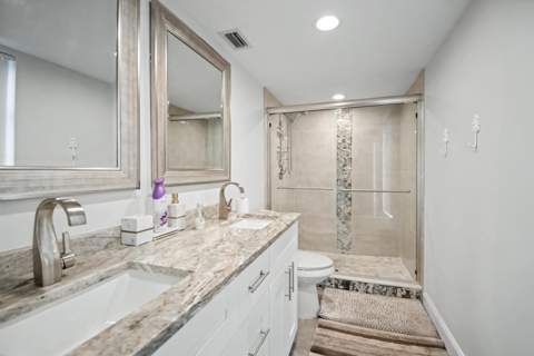 7351 Kinghurst Drive #301, Delray Beach FL - photo 21 of 29
