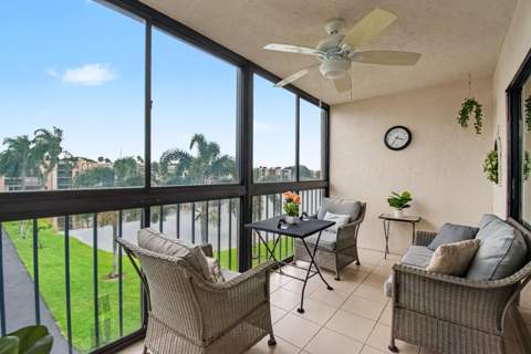 7351 Kinghurst Drive #301, Delray Beach FL - photo 12 of 29