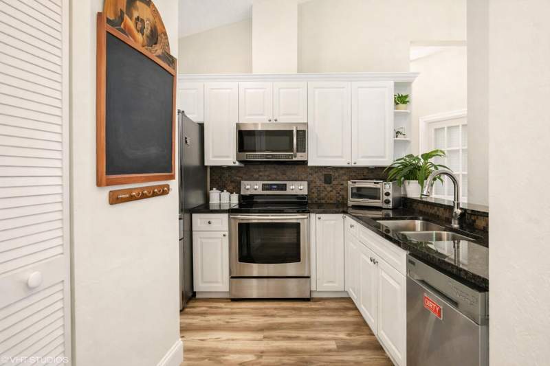 3 bedroom Condominium at 805 Harbour Pointe Way, Harbour Pointe At River Bridge Condo, Greenacres — photo 5