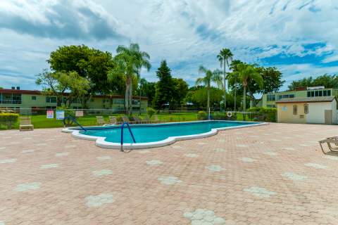 32 Abbey Lane #205, Delray Beach FL - photo 21 of 25