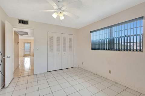 332 Sheffield, West Palm Beach FL - photo 9 of 30