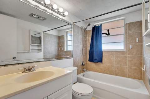 332 Sheffield, West Palm Beach FL - photo 11 of 30