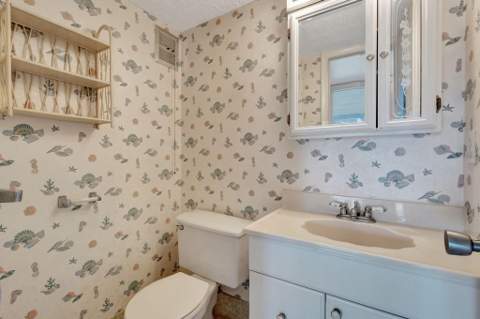 332 Sheffield, West Palm Beach FL - photo 12 of 30