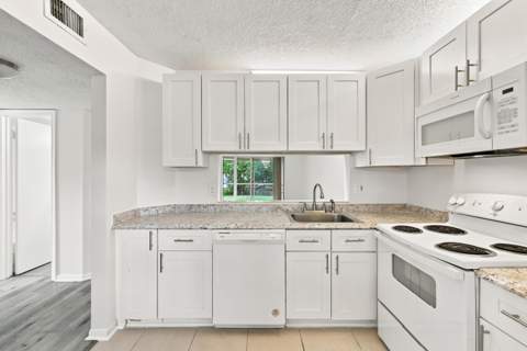 8820 Royal Palm Boulevard #101-4, Coral Springs FL - photo 17 of 31