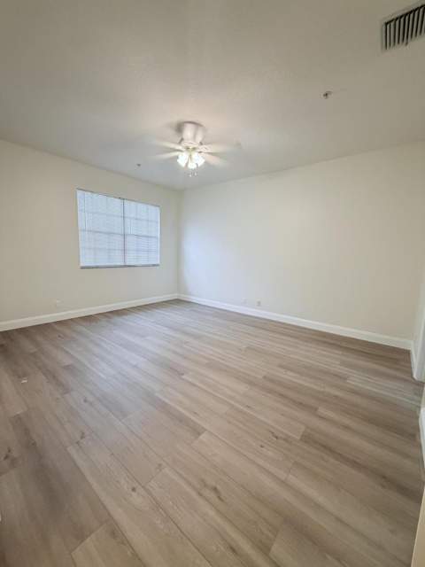 154 Village Boulevard #E, Tequesta FL - photo 10 of 22