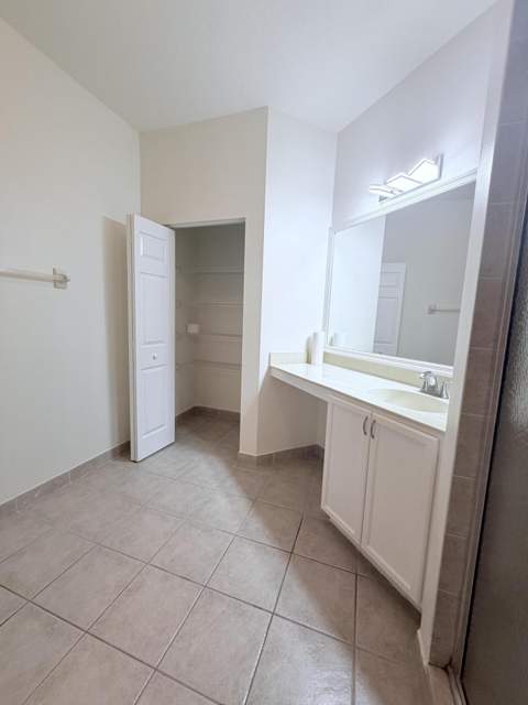 154 Village Boulevard #E, Tequesta FL - photo 13 of 22