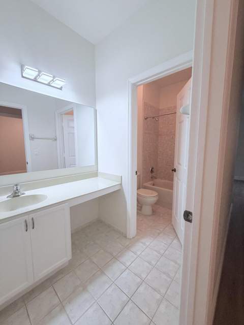 154 Village Boulevard #E, Tequesta FL - photo 16 of 22
