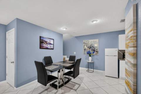 2399 Lena Lane, West Palm Beach FL - photo 10 of 53