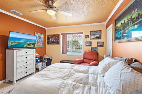1005 Mohawk Street, Jupiter FL - photo 16 of 19