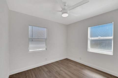 950 29th Street, West Palm Beach FL - photo 17 of 21