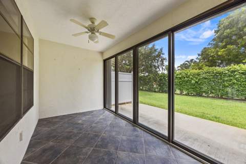 9 Ridge Pointe Drive #D, Boynton Beach FL - photo 10 of 24