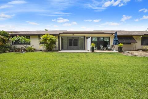 9 Ridge Pointe Drive #D, Boynton Beach FL - photo 20 of 24